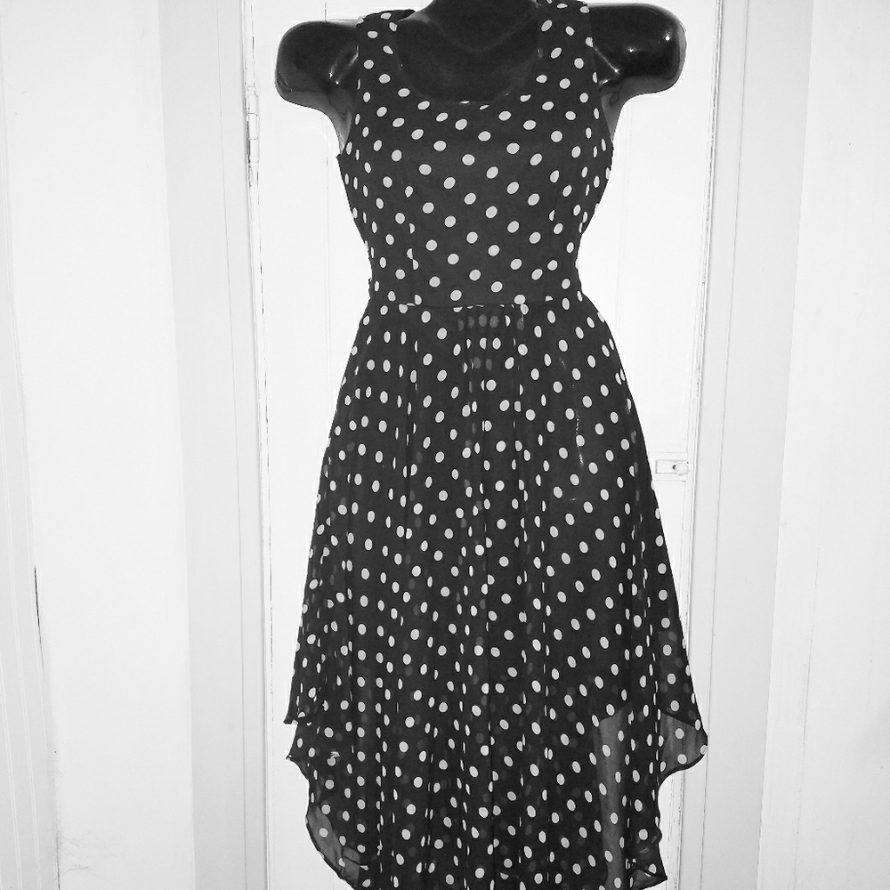 💙  Diva In Polka Dots